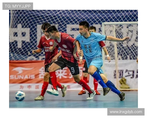 杭州足球队在全国锦标赛积分榜上以51分稳居第一名展现强劲实力