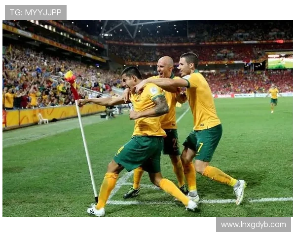 广州足球队快攻战术分析及其在比赛中的优劣势探讨 广州足球队快攻战术分析及其在比赛中的优劣势探讨